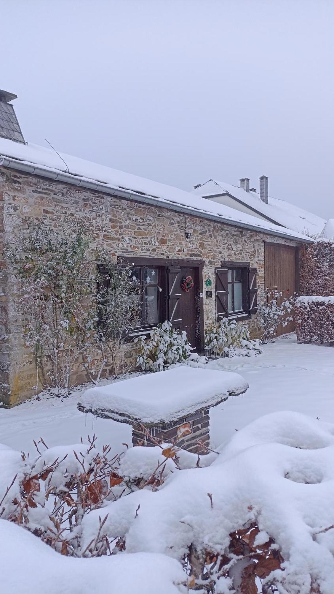 Gite : Le VI Colombage De Petites-Tailles Vielsalm Exterior foto